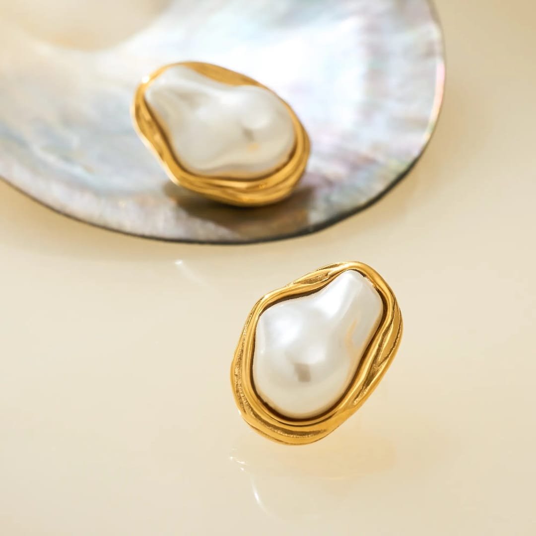 98 The Ophelia Studs - Image 1